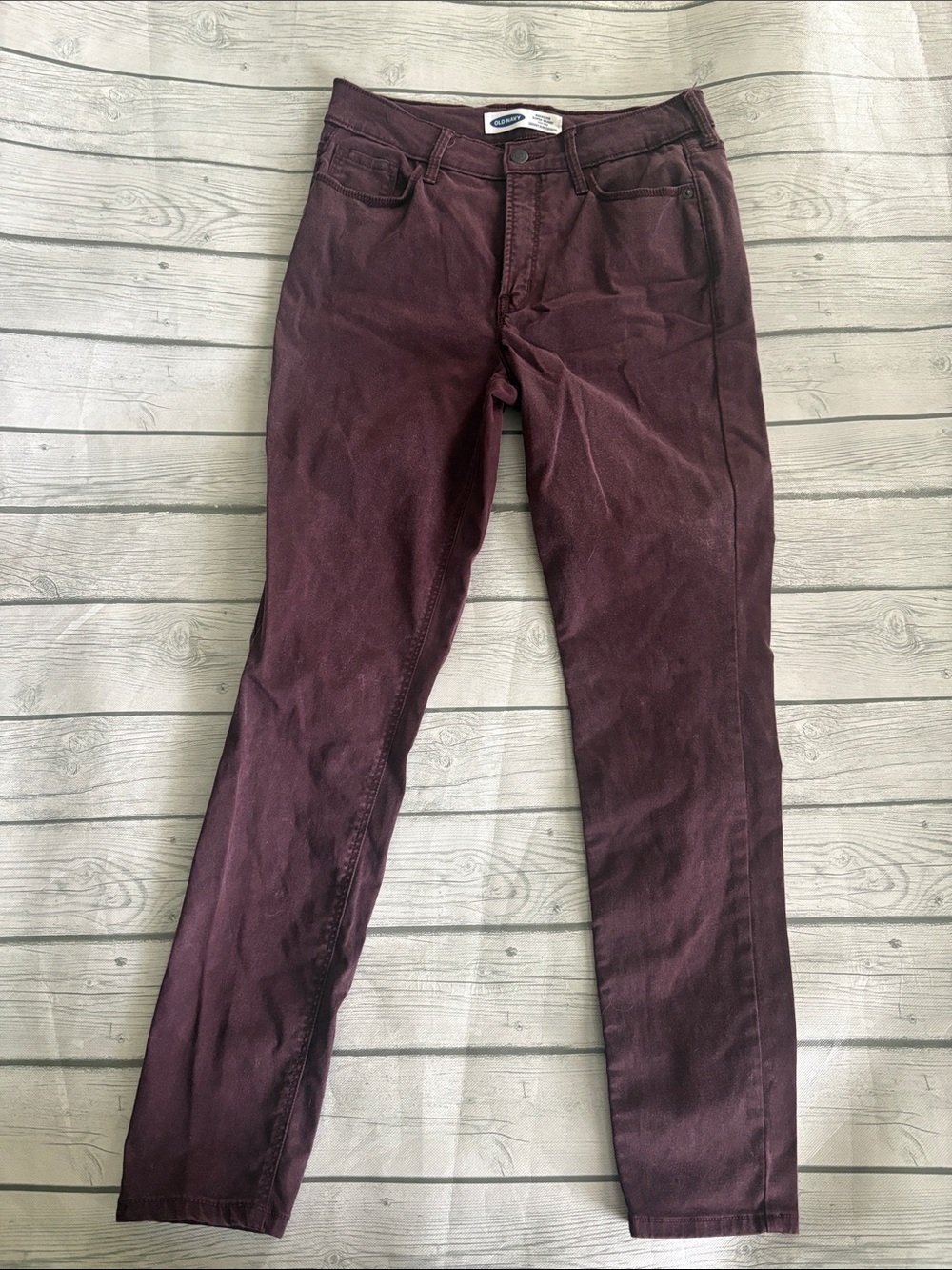 Old Navy Women's Plum Skinny Pants
